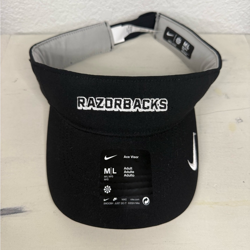 NWT Nike Razorbacks Dri-fit ace visor black Preppy Tennis Golf Arkansas Woo pig